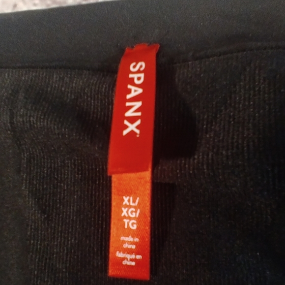 Spanx Oncore XL High Waist Mid Thigh Bottom Shaper Shorts Black - Picture 3 of 13